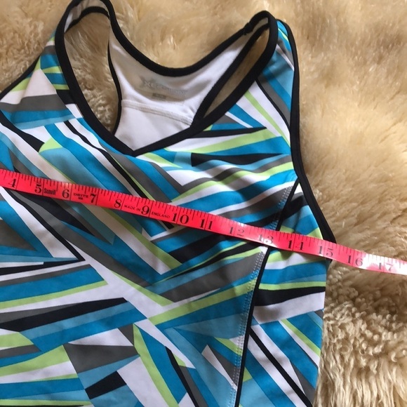 Workout tank top size M - Picture 5 of 7